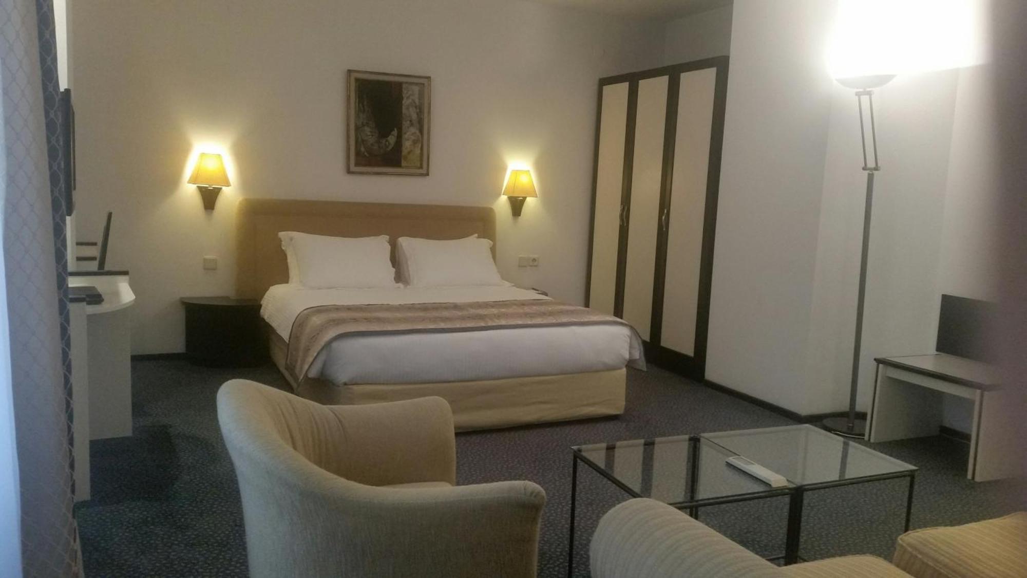 King Hotel Guvenlik Ankara Exterior photo
