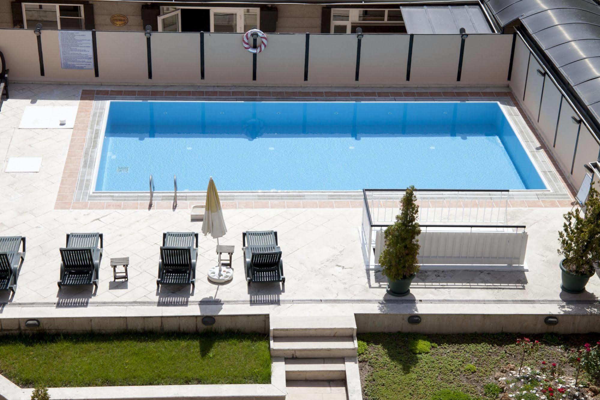 King Hotel Guvenlik Ankara Exterior photo